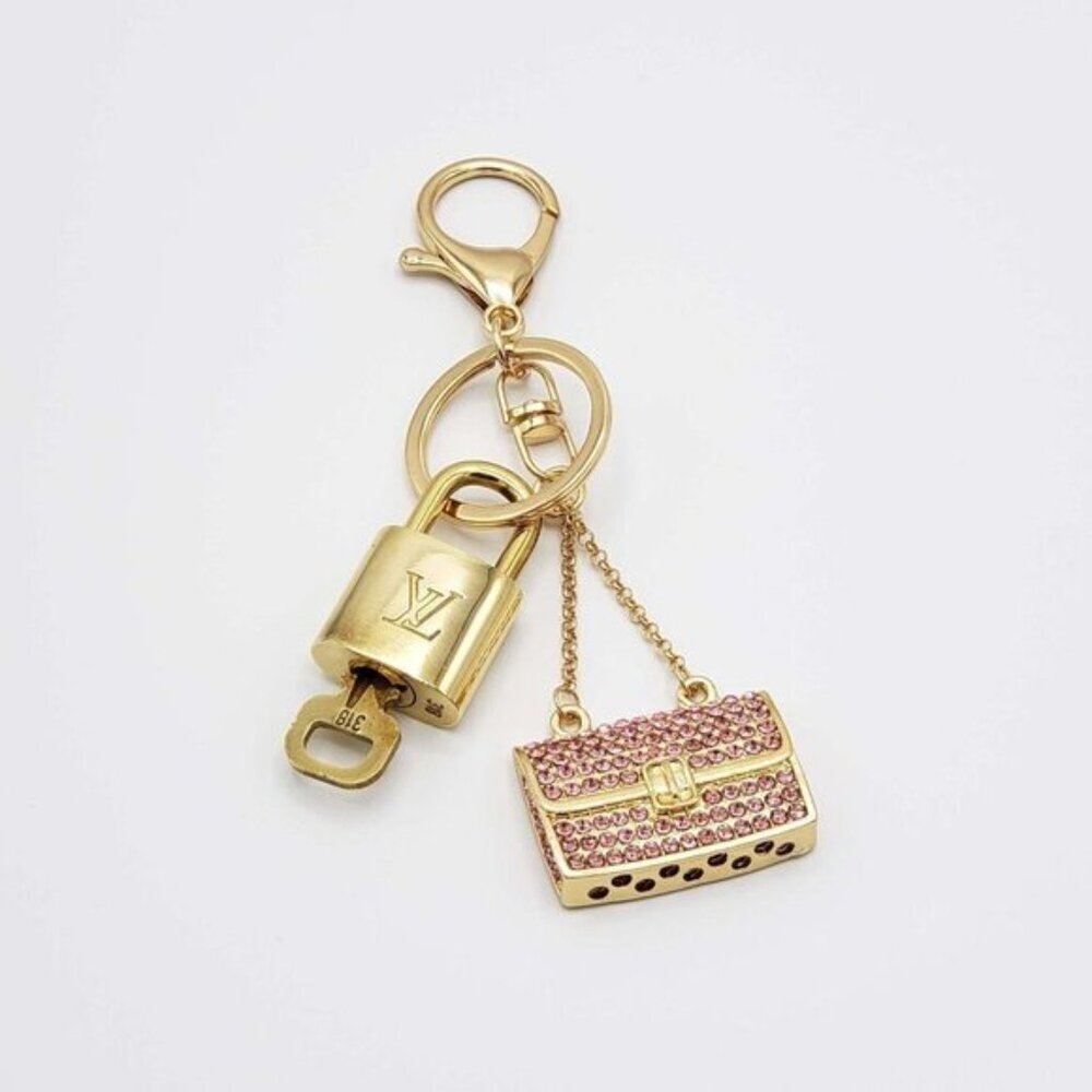 Authentic LV Gold Padlock & Key 🔑 Designer Bag Charm w/ Unbranded Bag Keychain - Picture 2 of 6
